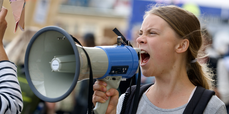 L’ATTIVISTA GRETA THUNBERG LANCIA UNA SFIDA GLOBALE: 44 PAESI AD AIUTARLA SULLA STRISCIA DI GAZA