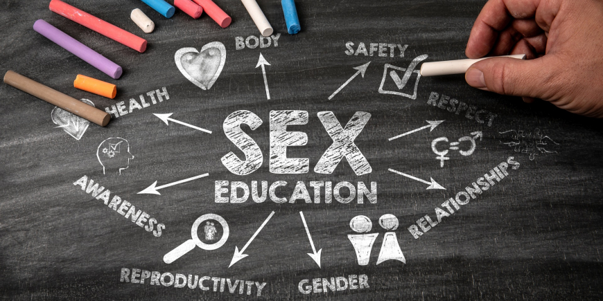 EDUCAZIONE SESSUALE A SCUOLA: VALDITARA CHIARISCE LE NUOVE REGOLE E RISPONDE ALLE POLEMICHE