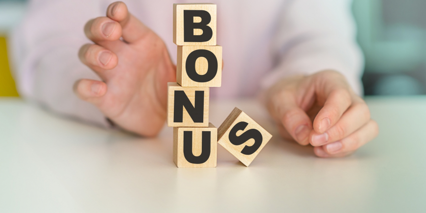 RIVOLUZIONE DELLA CARTA DEL DOCENTE 2025/26: 270 MILIONI IN PIÙ E BONUS ESTESO AI TRASPORTI