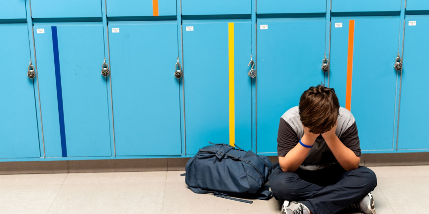 PROVE INVALSI 2026: CALA LA DEPRESSIONE SCOLASTICA, MIGLIORANO LE COMPETENZE DEGLI STUDENTI